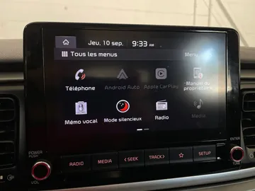 2021 Kia Rio 5 - image 19