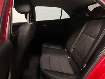 2020 Kia Rio 5-door - image 13