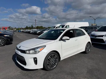 2018 Kia Rio 5-door - image 3