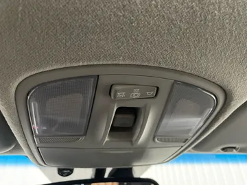 2018 Kia Rio 5 - image 17
