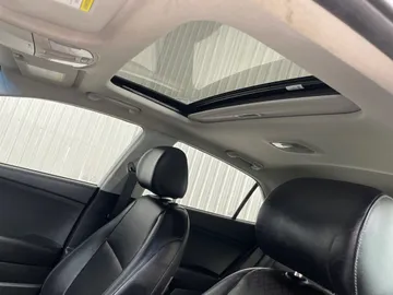 2018 Kia Rio 5 - image 6