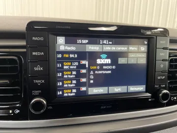 2018 Kia Rio 5 - image 30