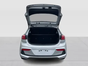 2020 Hyundai Accent - image 11