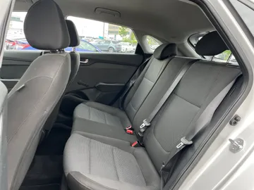2020 Hyundai Accent - image 13