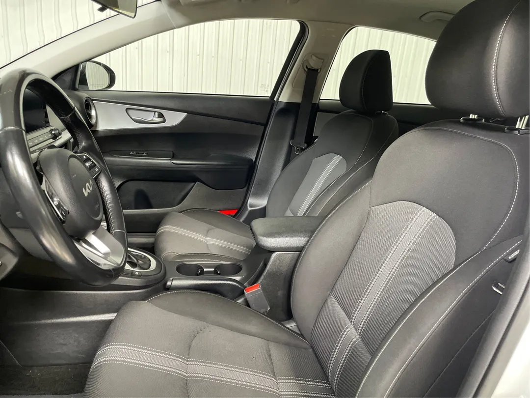 2022 Kia Forte — photo 3