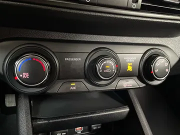 2022 Kia Forte - image 20