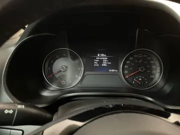 2022 Kia Forte - image 16
