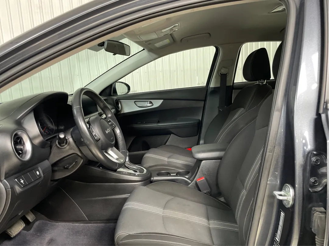 2023 Kia Forte for sale - photo 3