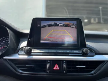 2024 Kia Forte - image 18