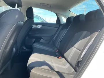 2024 Kia Forte - image 14