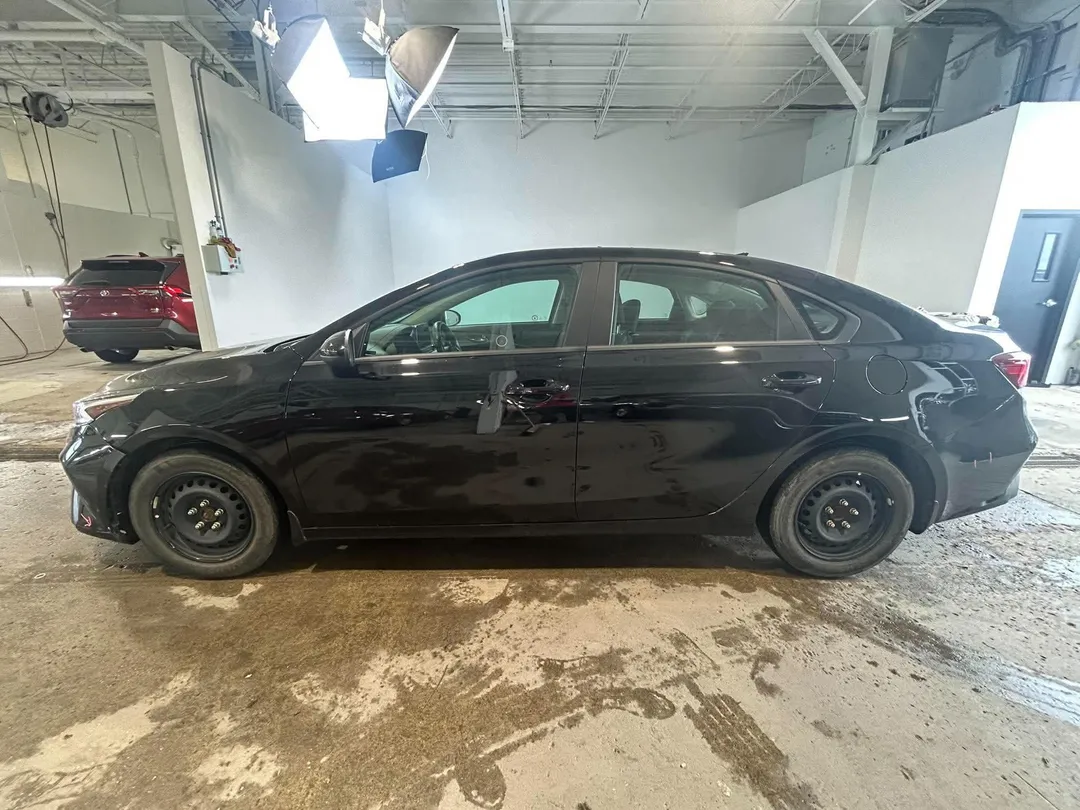 2023 Kia Forte for sale - photo 3