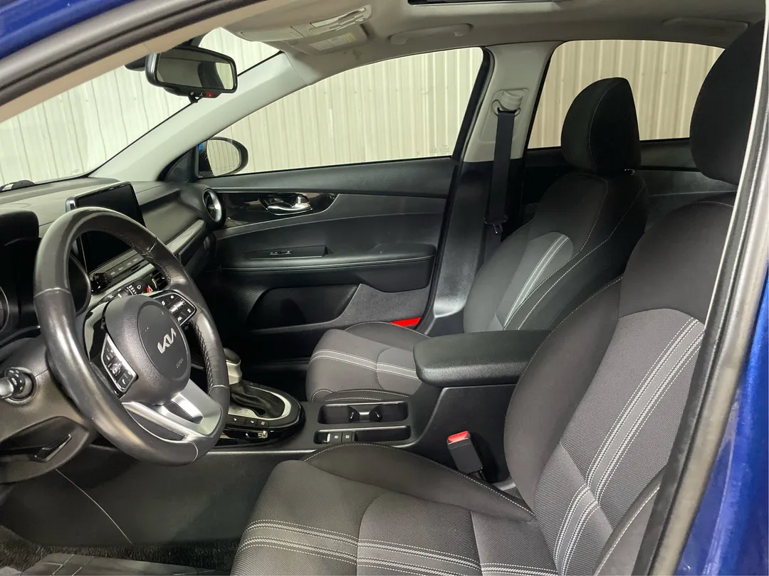 2023 Kia Forte for sale - photo 3