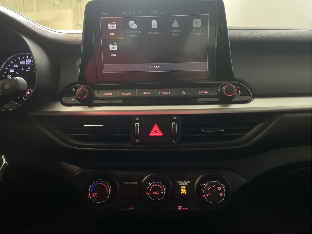 2024 Kia Forte — photo 6