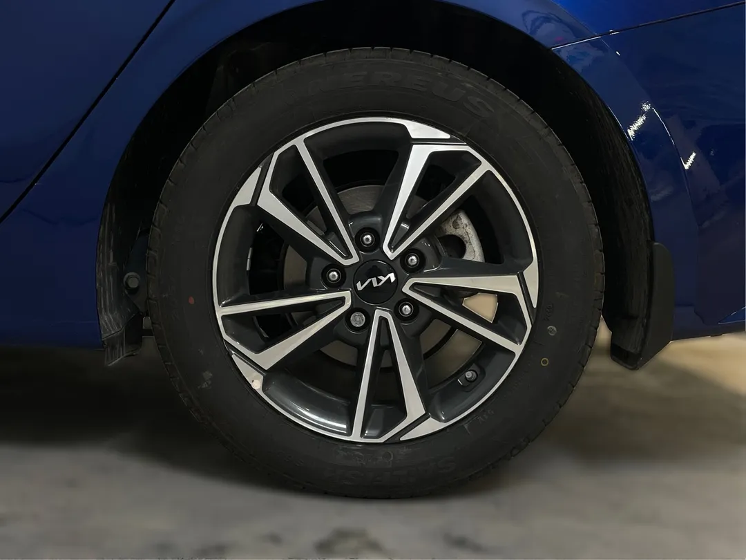 2024 Kia Forte — photo 5