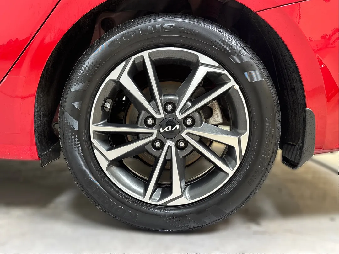 2024 Kia Forte — photo 5