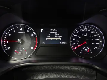 2024 Kia Forte - image 16