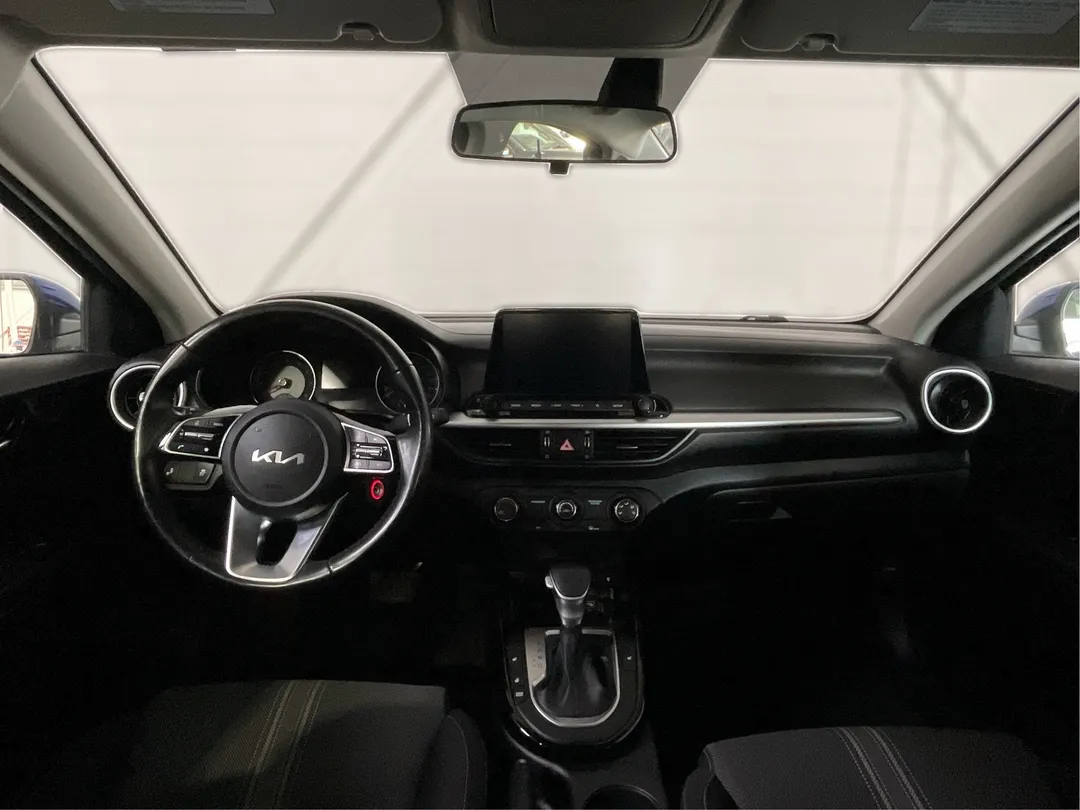 2023 Kia Forte — photo 4