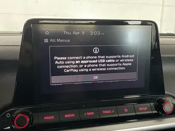 2023 Kia Forte - image 7