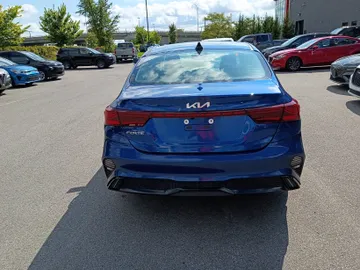 2024 Kia Forte - image 6