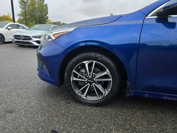 2024 Kia Forte - image 7