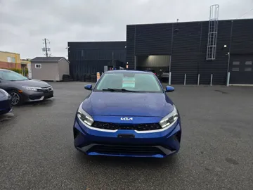 2024 Kia Forte - image 2