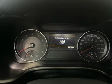 2023 Kia Forte - image 27