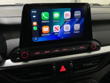 2023 Kia Forte - image 7