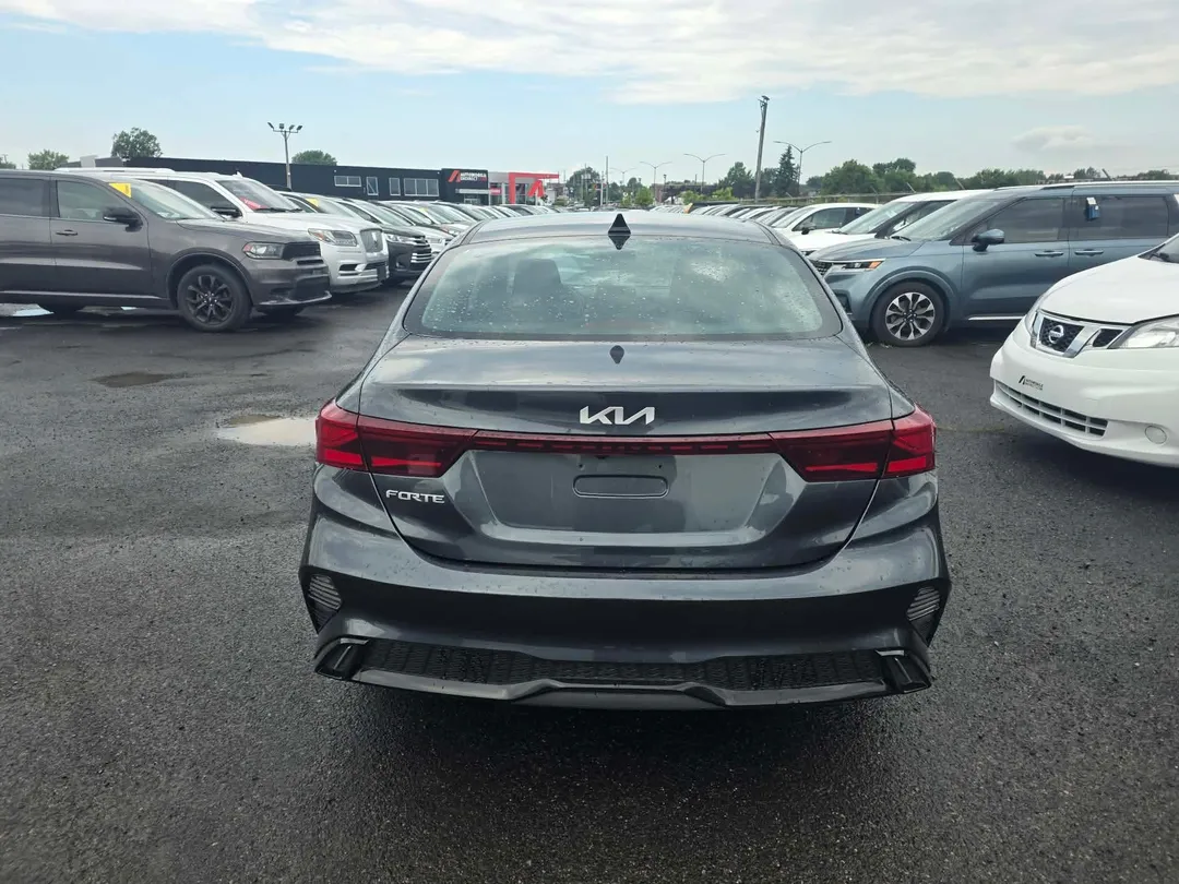 2023 Kia Forte — photo 5