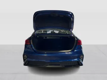 2024 Kia Forte - image 13