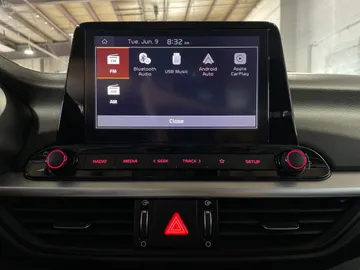 2024 Kia Forte - image 7