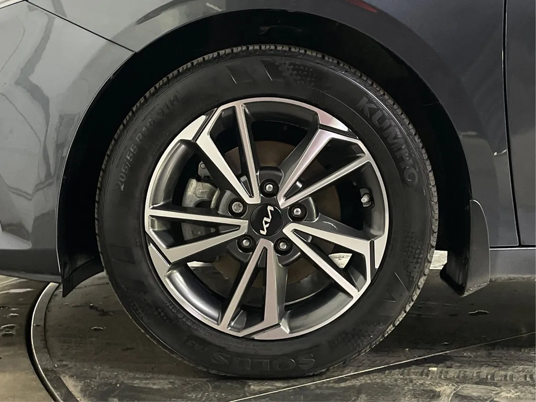 2022 Kia Forte — photo 5