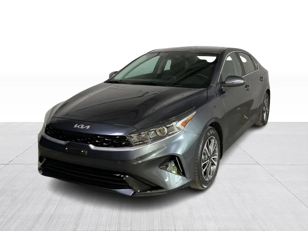 2022 Kia Forte — photo 8