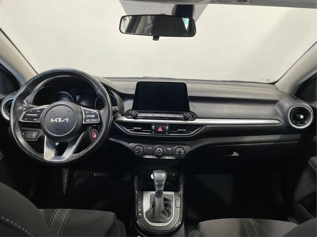 2023 Kia Forte — photo 4