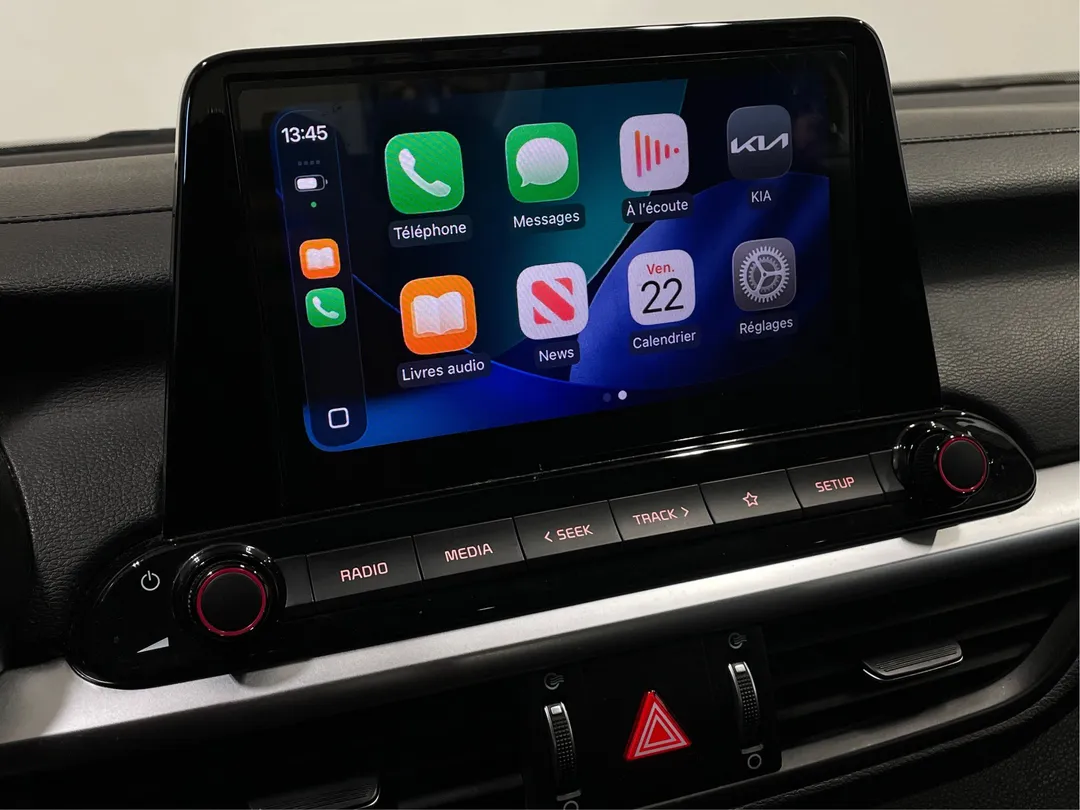 2023 Kia Forte — photo 6