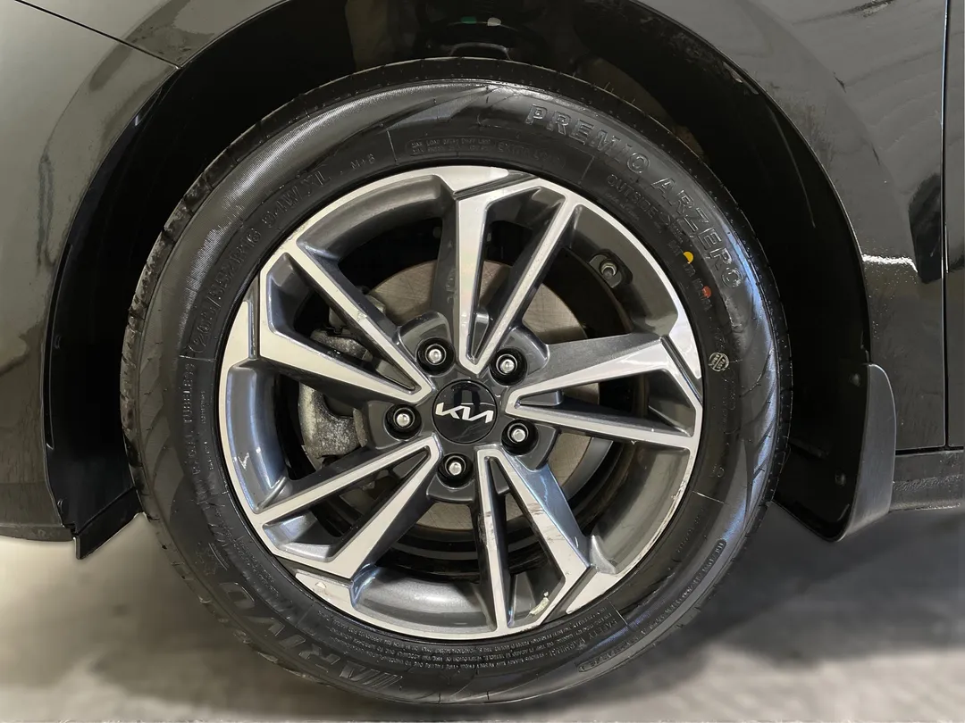 2023 Kia Forte — photo 5