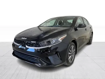 2023 Kia Forte - image 9