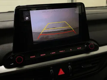 2023 Kia Forte - image 18