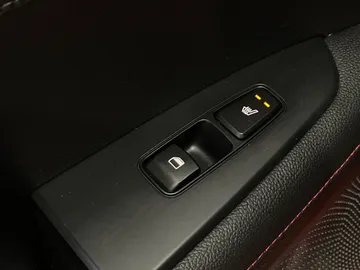 2022 Kia Forte - image 31