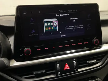 2022 Kia Forte - image 26