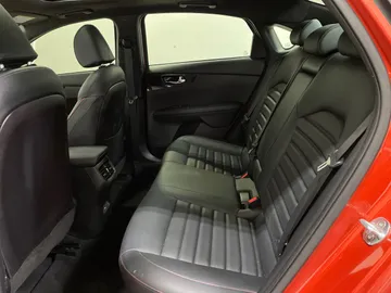 2022 Kia Forte - image 16