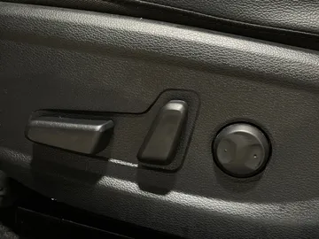 2022 Kia Forte - image 19