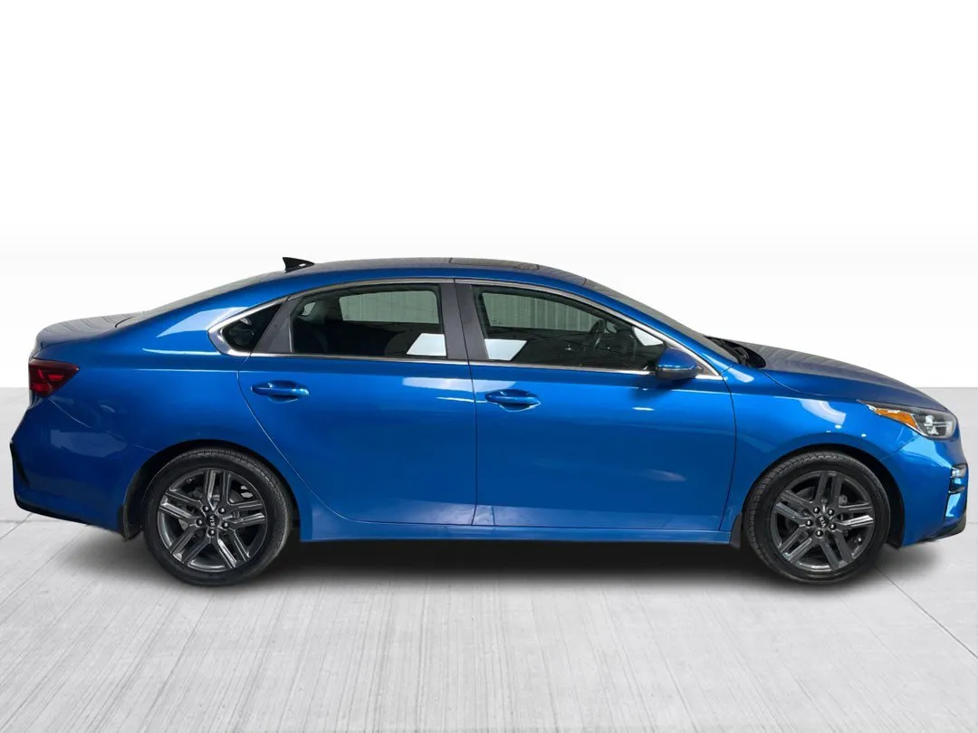 2021 Kia Forte — photo 2