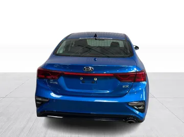 2021 Kia Forte - image 13