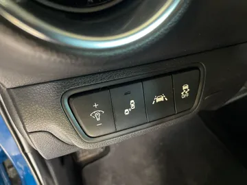 2021 Kia Forte - image 28