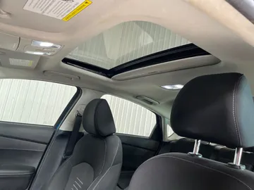 2021 Kia Forte - image 6