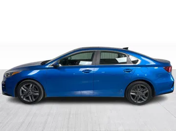 2021 Kia Forte - image 11