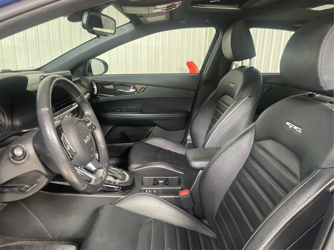 2022 Kia Forte — photo 3