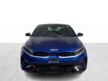 2022 Kia Forte - image 9
