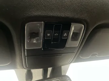 2022 Kia Forte - image 17