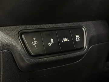 2021 Kia Forte - image 26